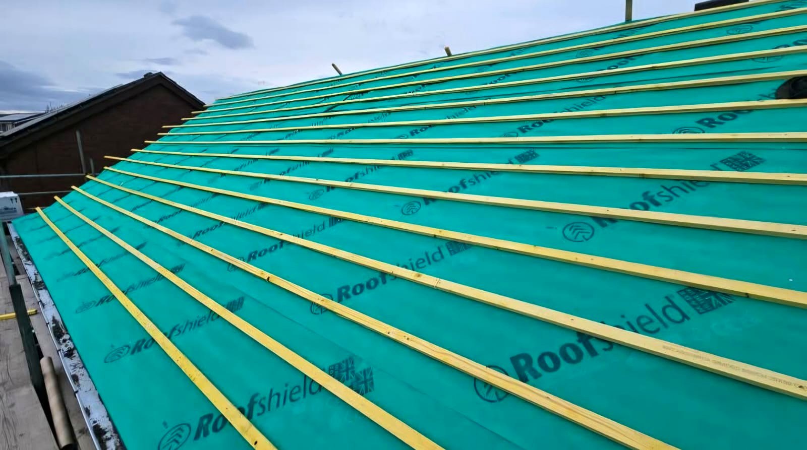 B&M roofing job in progress